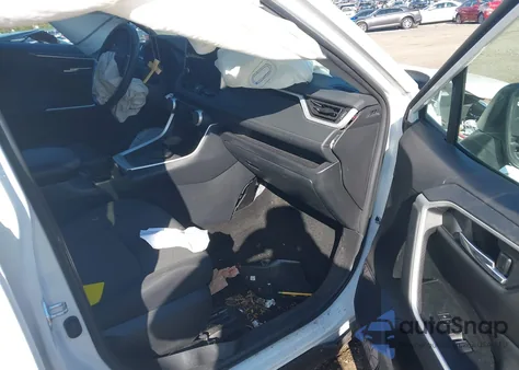 2024 Toyota Rav4 Xle from USA, damaged, VIN 2T3P1RFV5RW440033